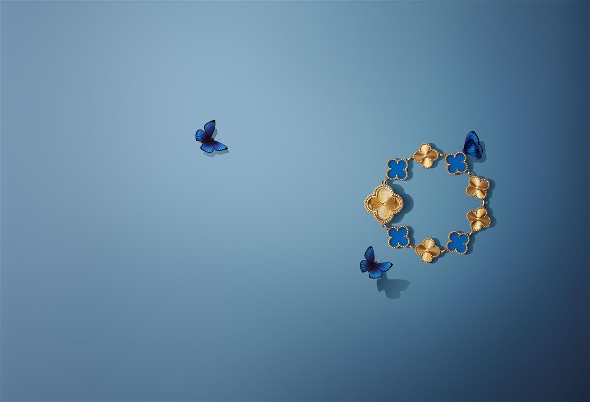 (情景图)Sweet+Alhambra腕表.jpg (情景图)Sweet+Alhambra腕表.jpg