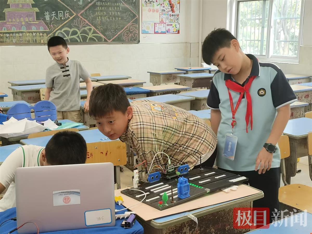 fee94773b076ac79c7c5dd7ea2d4984.jpg fee94773b076ac79c7c5dd7ea2d4984.jpg