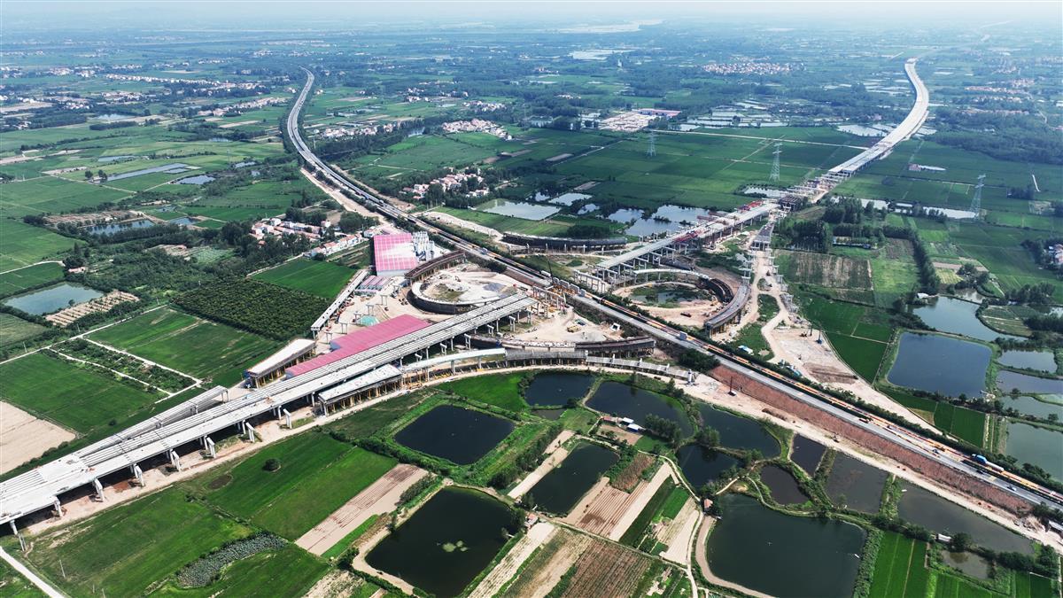 架梁时的全景（备选）.jpg
