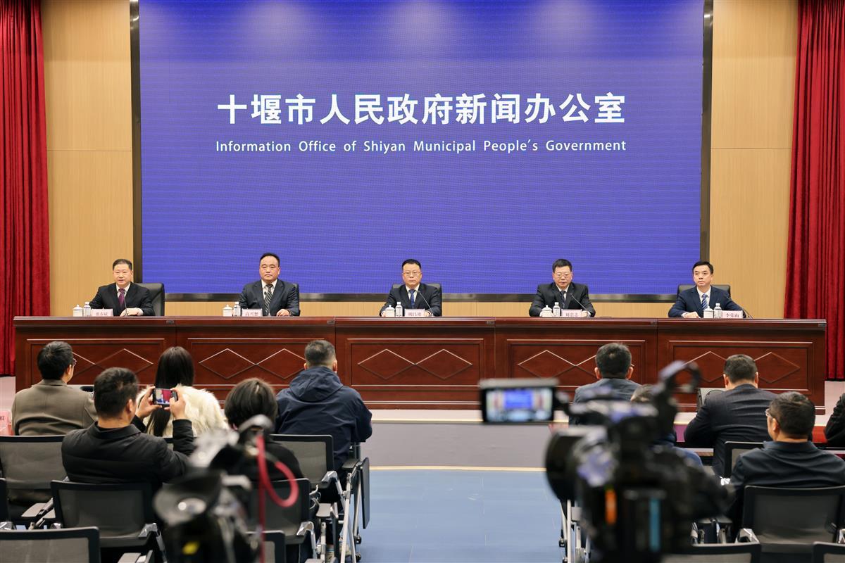 竹山新闻发布会.jpg 竹山新闻发布会.jpg