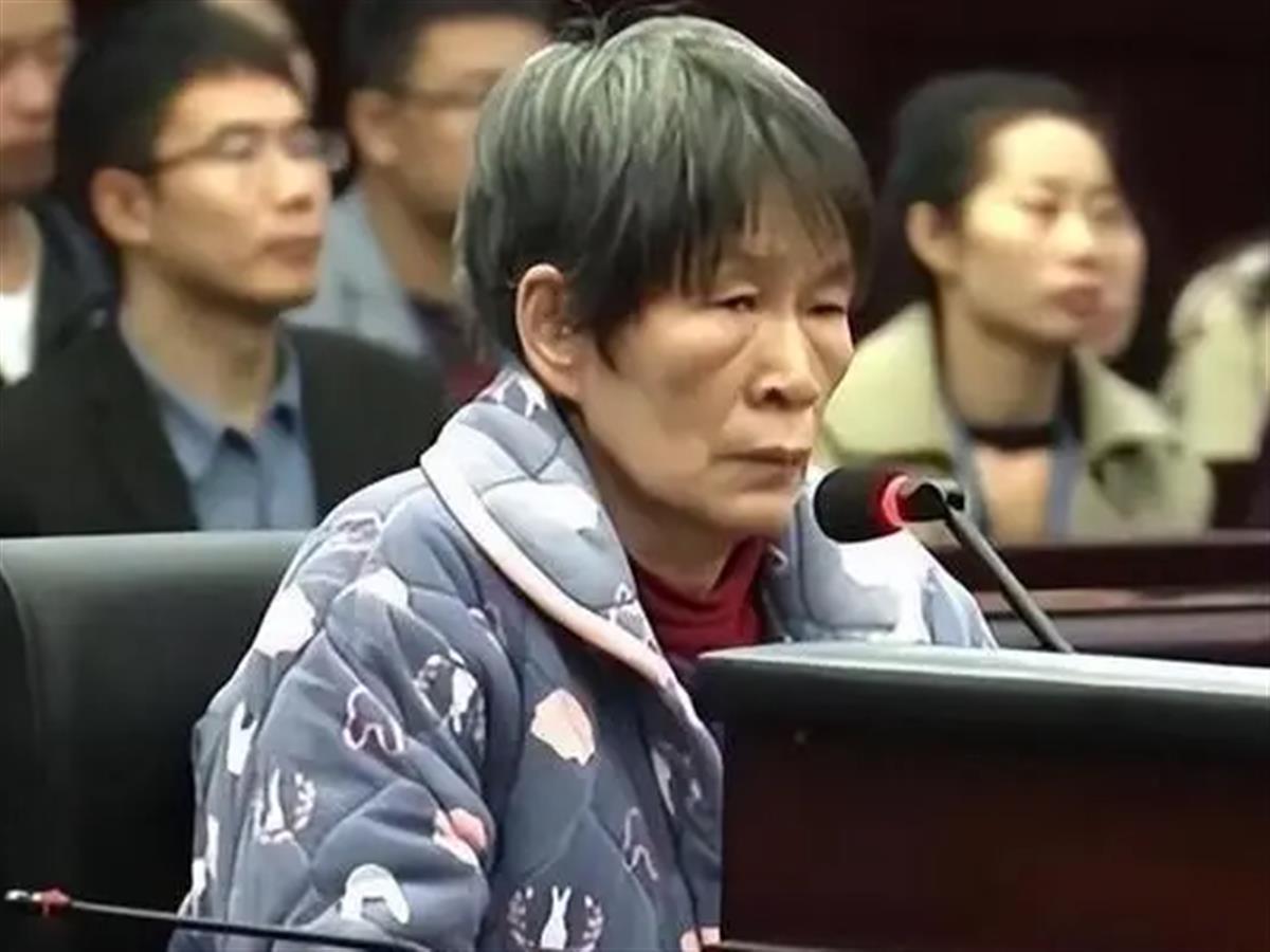 余华英终审被判死刑，被拐儿童家长：活到62岁，已经便宜她了