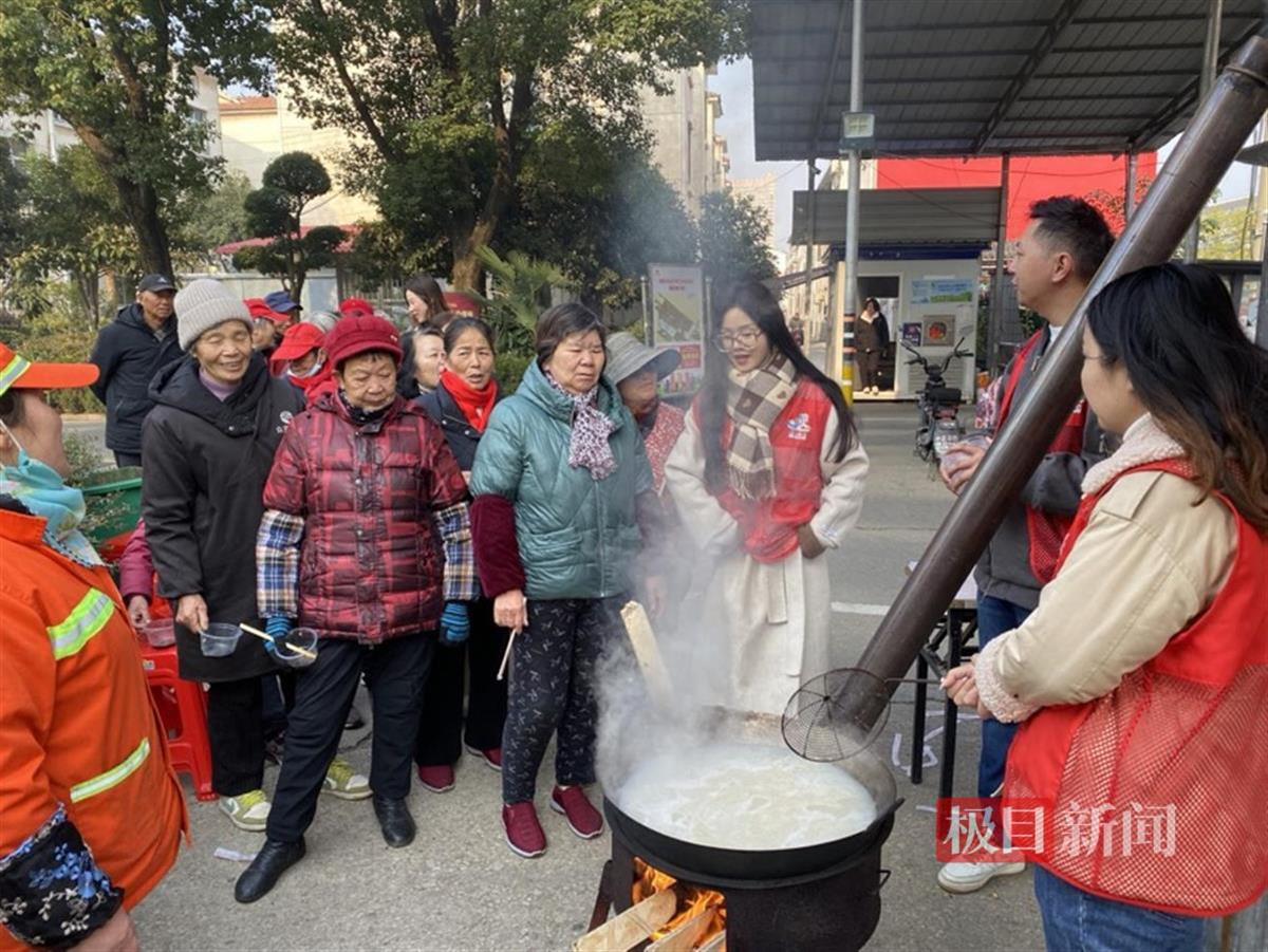 武汉新民社区：浓浓烟火气，饺香暖人心