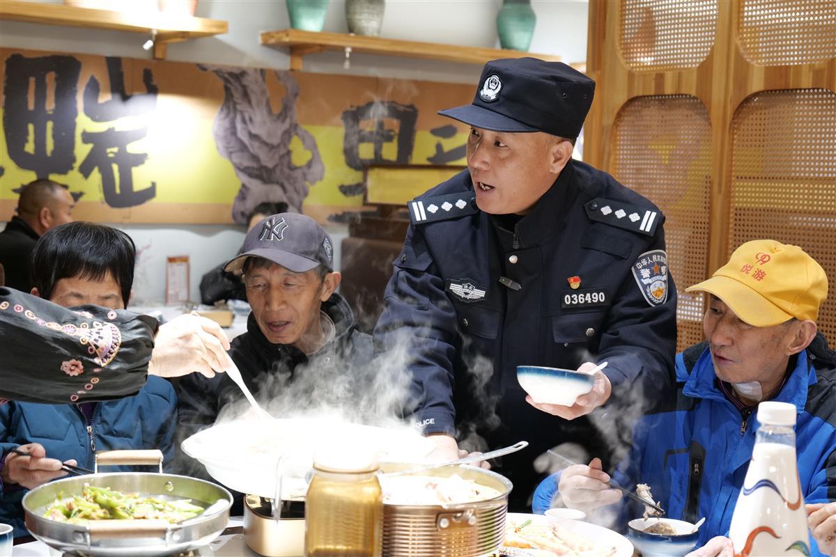 7437ba335eee482b13b10f071c746f6.jpg 7437ba335eee482b13b10f071c746f6.jpg