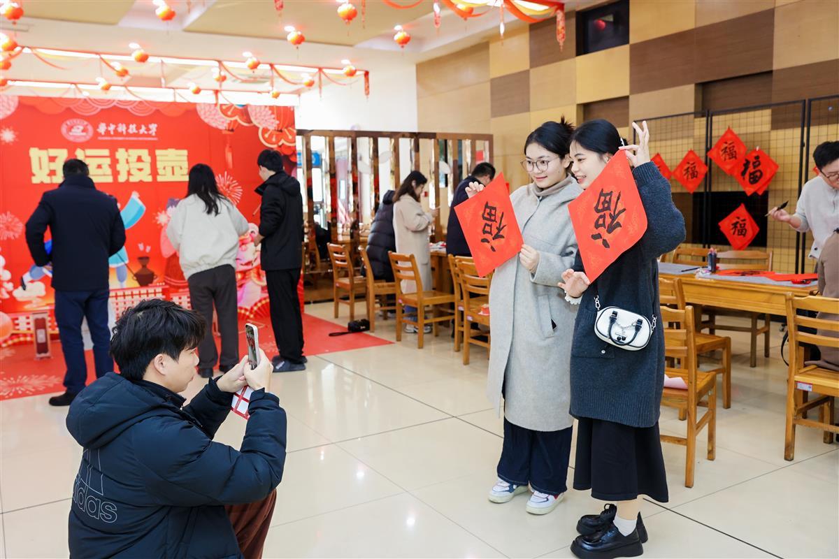 2c300475e1dcae69731aa2402934b277_.jpg 2c300475e1dcae69731aa2402934b277_.jpg