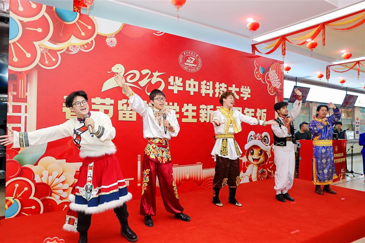 7f97867478e232a2ae2344390437b2c7_.jpg 7f97867478e232a2ae2344390437b2c7_.jpg