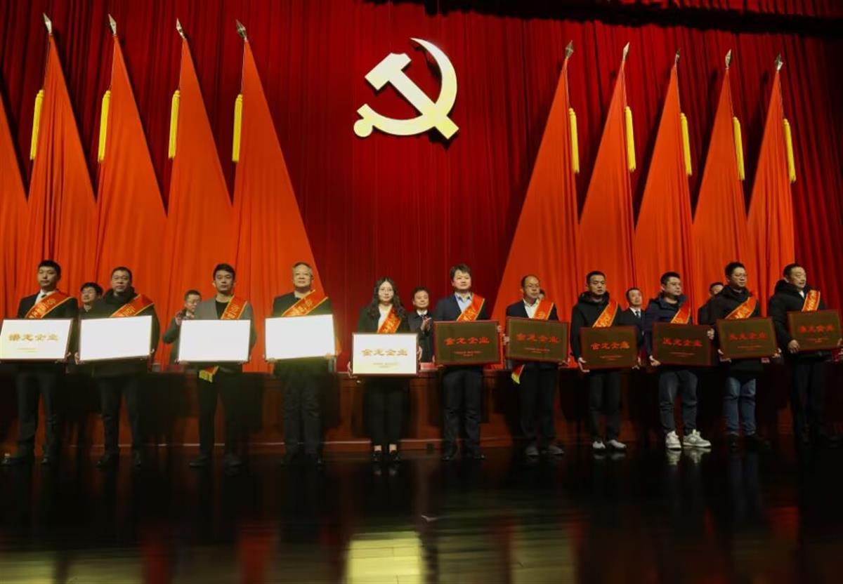 9420A8FAD74FC85D2393C9C67F0F02BF.jpg 9420A8FAD74FC85D2393C9C67F0F02BF.jpg