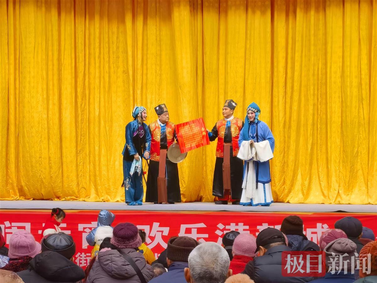 《罗帕记》表演环节.jpg 《罗帕记》表演环节.jpg