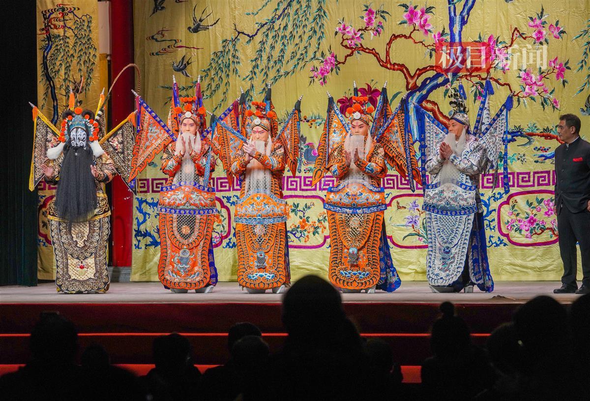 f66c32715fe1c57246af53f0d852d042.JPG f66c32715fe1c57246af53f0d852d042.JPG