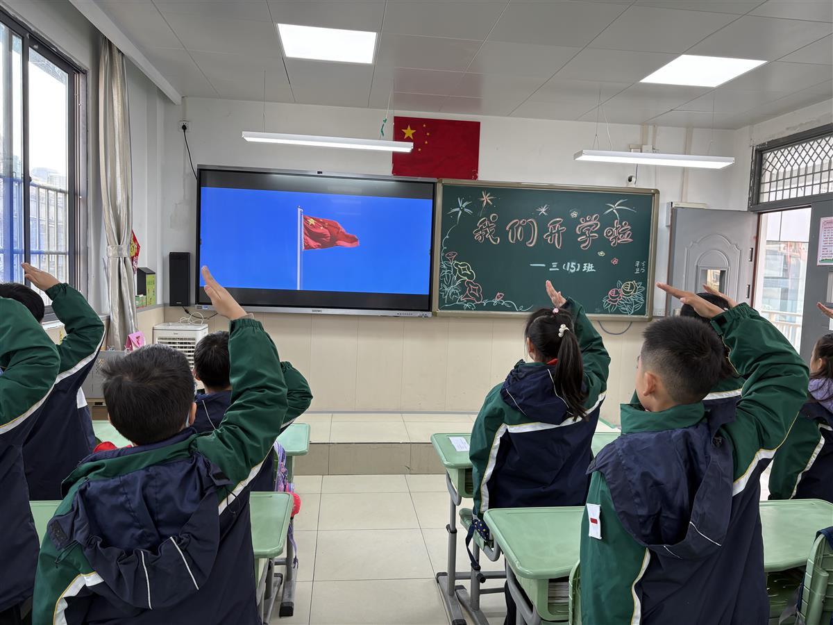 a5d88f9d30a28d93e6edf76b7fd7651.jpg a5d88f9d30a28d93e6edf76b7fd7651.jpg