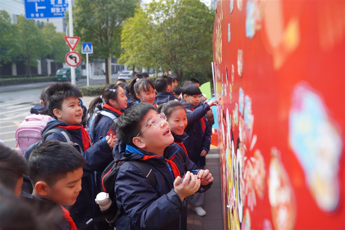 e307c24914b94cb423f540f113d7ed2.jpg e307c24914b94cb423f540f113d7ed2.jpg