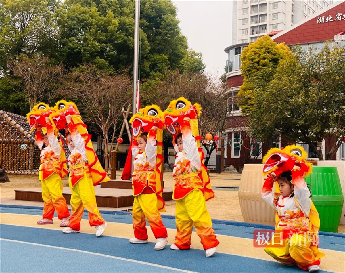 8f59251d1832c80f6c3f64976278c99.jpg 8f59251d1832c80f6c3f64976278c99.jpg