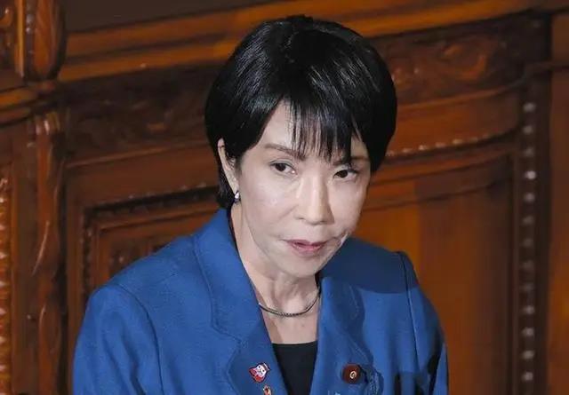 0029D7FZly1i7jld4pq3zj60hs0cdmz502 (1).jpg