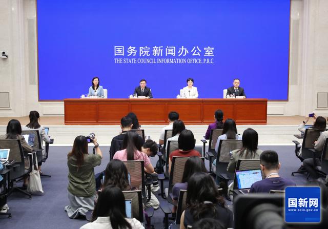 工信部：加强对罕见病患者等重点群体用药保障，让“中国造”的好药、新药更快惠及全球患者