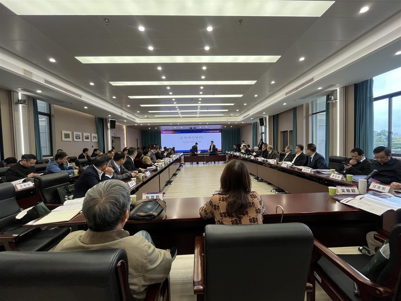 14c0f4dba8807440945f7ac81e232f5a.jpg 14c0f4dba8807440945f7ac81e232f5a.jpg