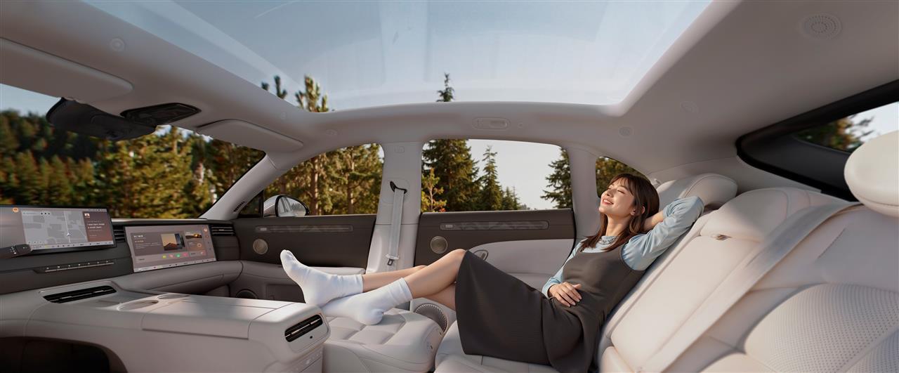 8、新一代豪华舒享空间.jpg 8、新一代豪华舒享空间.jpg