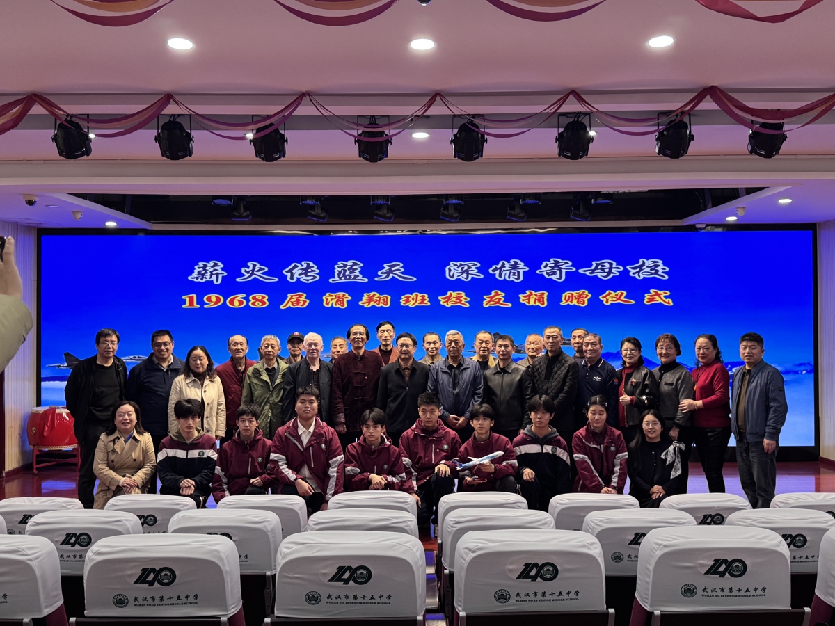 8fffcfc79931933ead827f7a3e76701a.jpg 8fffcfc79931933ead827f7a3e76701a.jpg