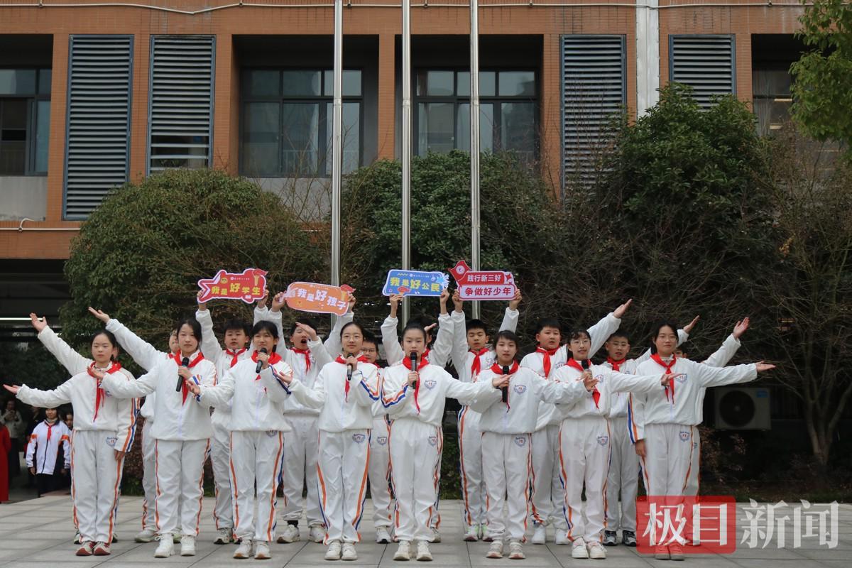 76C54476F94CDA56ABEE41F4C44FF5FA.JPG 76C54476F94CDA56ABEE41F4C44FF5FA.JPG