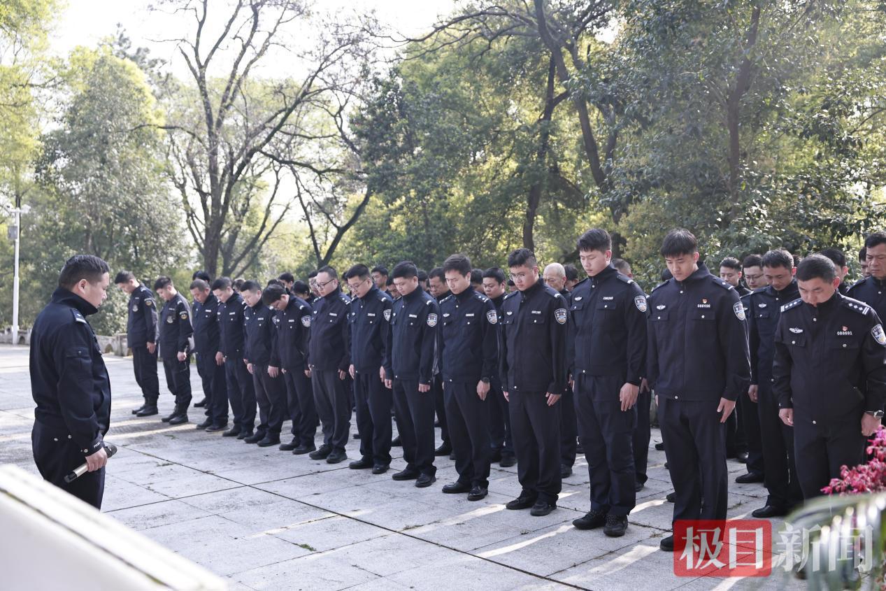 52D77571E71894CED1A33E8F63AF3448.jpg 52D77571E71894CED1A33E8F63AF3448.jpg