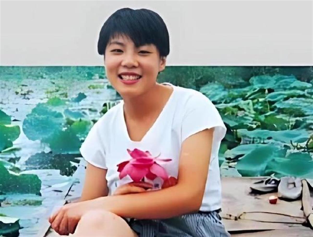 极目时评|清华"铊中毒"受害者朱令去世,我们不会忘记她的苦难和遗憾