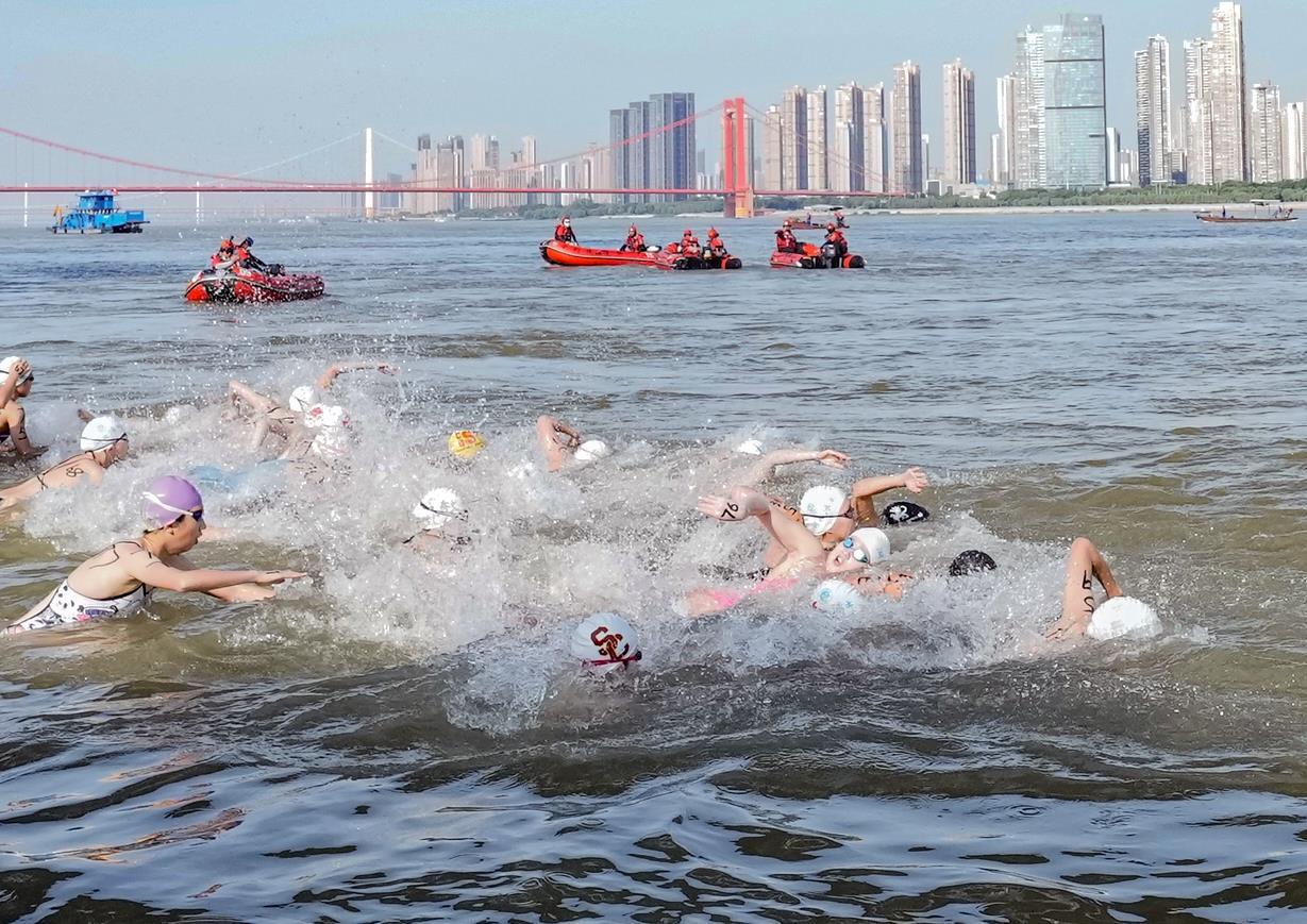 lh25071606.jpg lh25071606.jpg