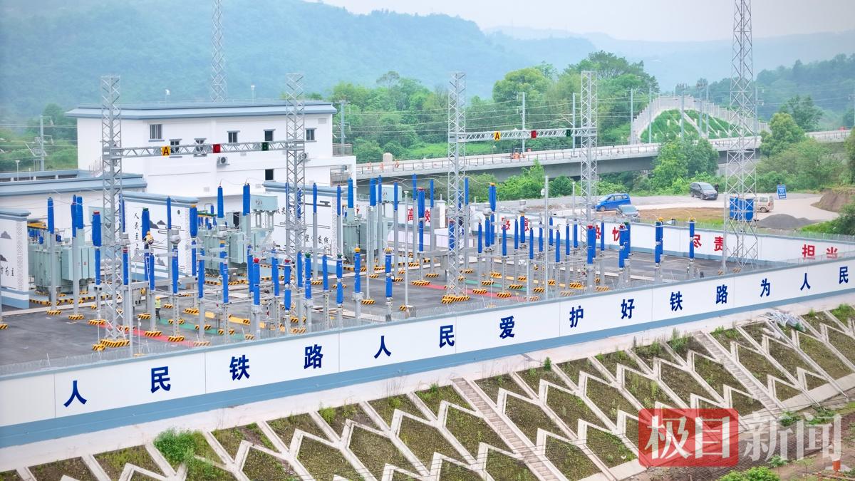 建设完成的丰盛牵引变配电所.jpg