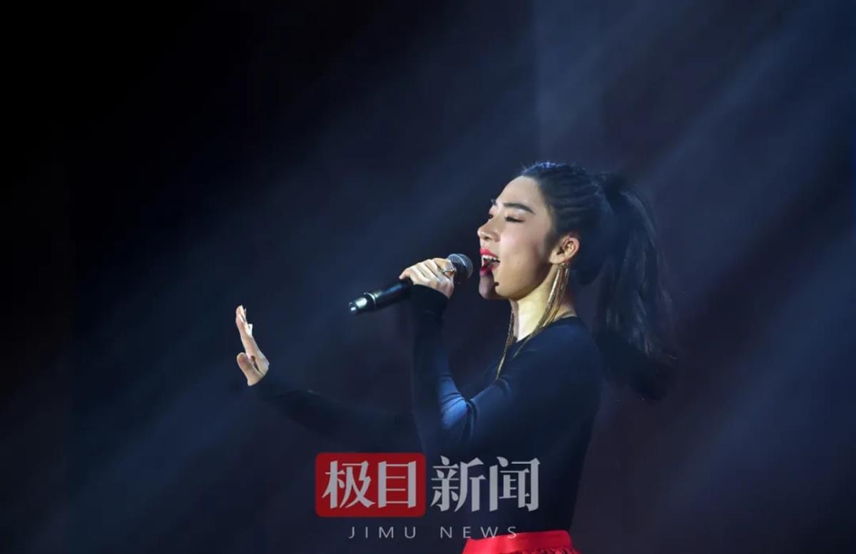 致敬大城生长共赴星辰大海