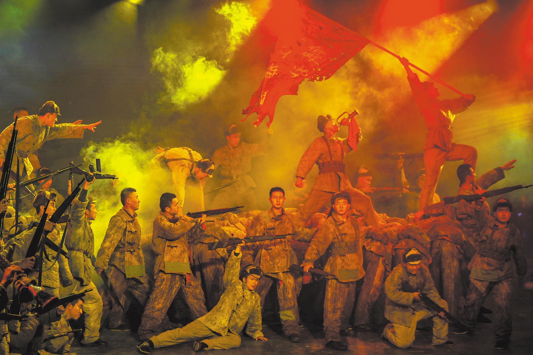 空降兵某部纪念上甘岭胜利暨黄继光献身70周年——高擎英雄战旗 续写