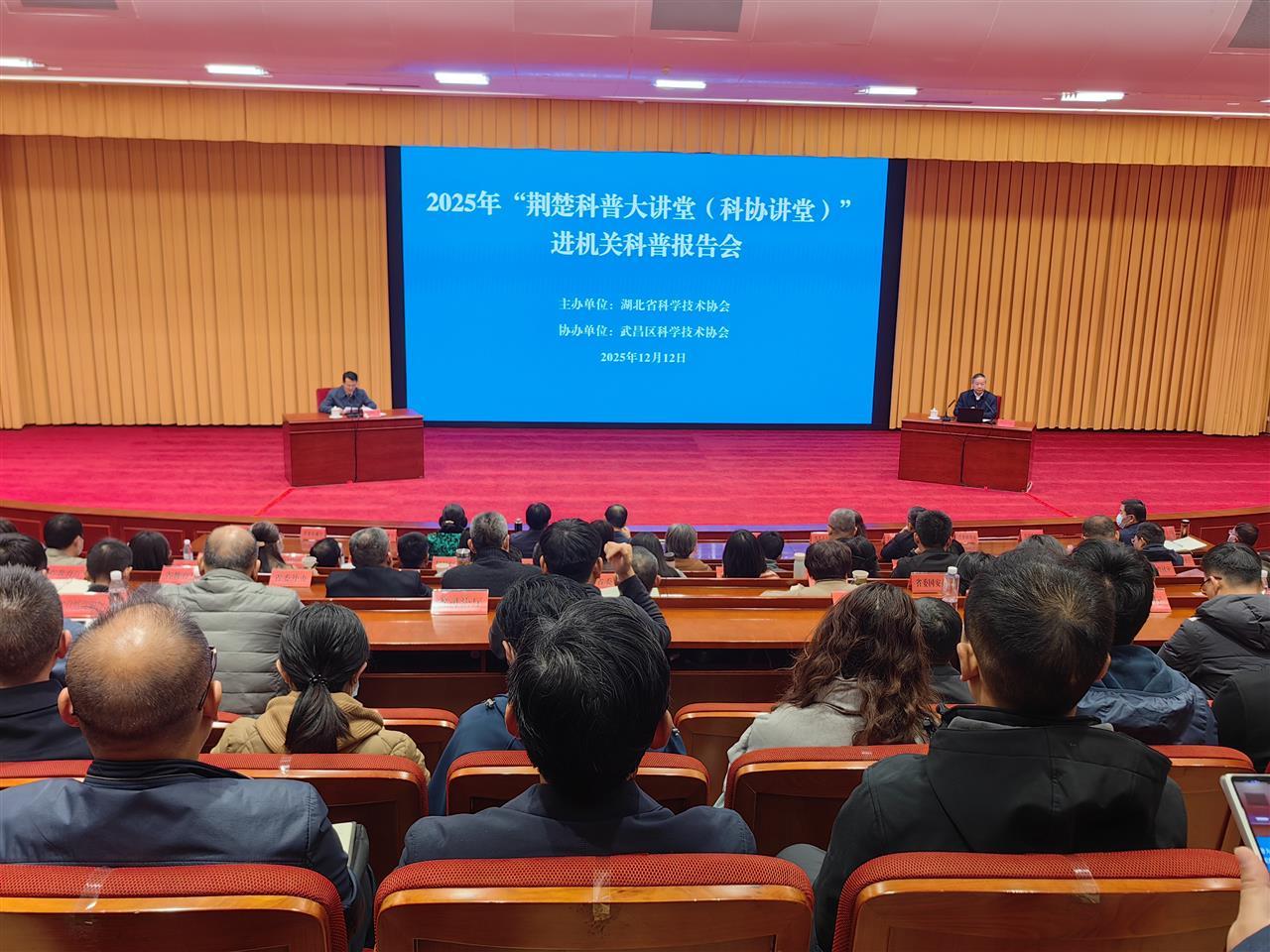 b4dc40df4c4f8830e839de1325622c35.jpg b4dc40df4c4f8830e839de1325622c35.jpg