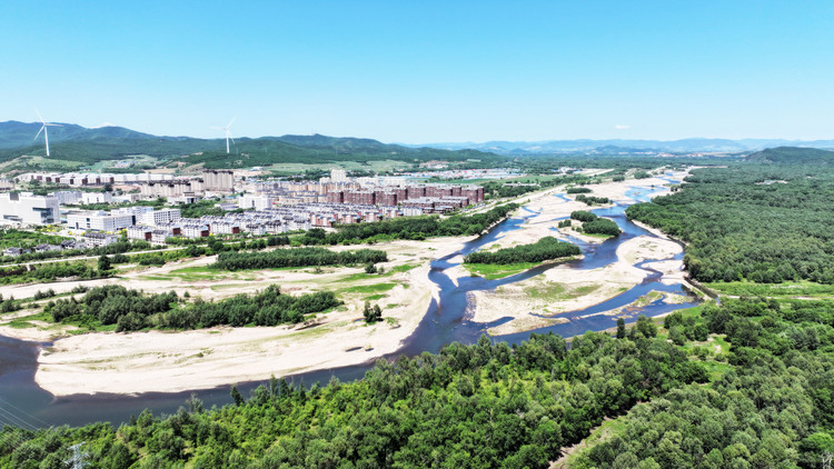 内蒙古扎兰屯:美丽家园 和谐共生 | 极目新闻