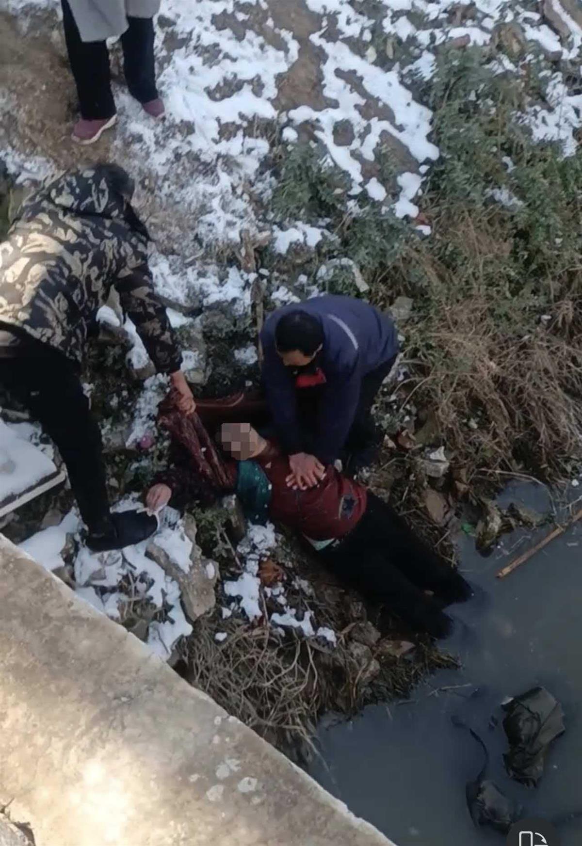 0690224be6e749070d225dac688f79ef.jpg 0690224be6e749070d225dac688f79ef.jpg