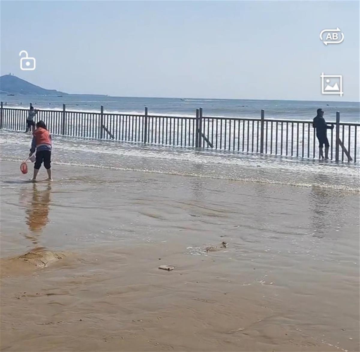 沙滩浴场护栏（视频截图）.jpeg