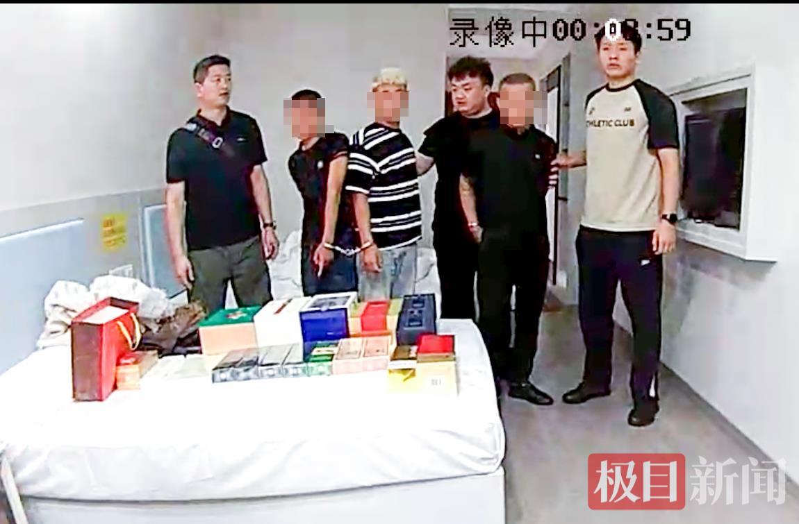 截屏2025-10-24 下午8.59.38.png