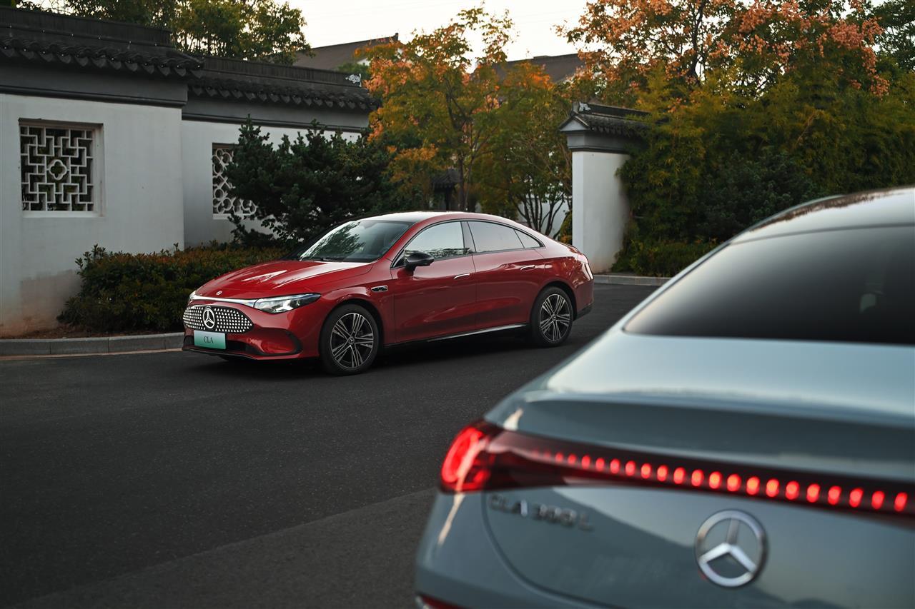 LJX_2400_3520164008-oi4027763697-opq4032968960.jpg LJX_2400_3520164008-oi4027763697-opq4032968960.jpg