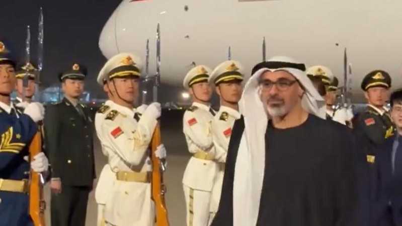 在中国访问的阿布扎比王储是什么来头？今年44岁，阿联酋总统长子，负责国家安全与情报工作，是阿联酋未来领导人核心人选