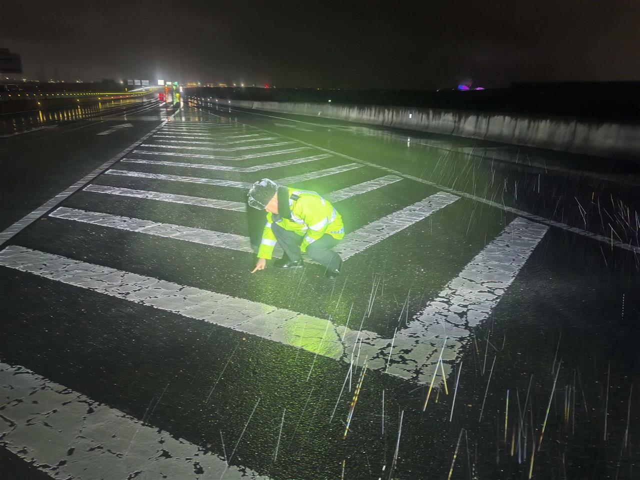 cb202601192254506401044itb.jpg cb202601192254506401044itb.jpg