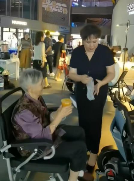 b5ecfabdc499d1d67c56aa57510d867e_720.png b5ecfabdc499d1d67c56aa57510d867e_720.png