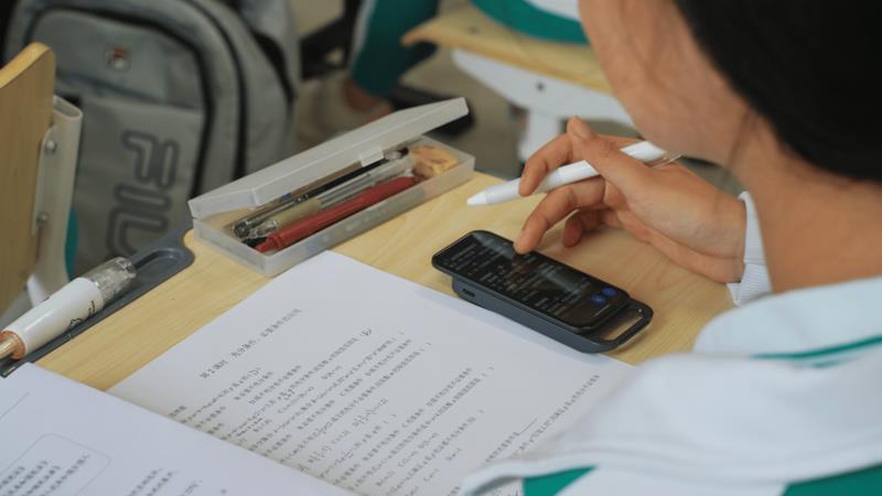 配图2.jpeg 配图2.jpeg