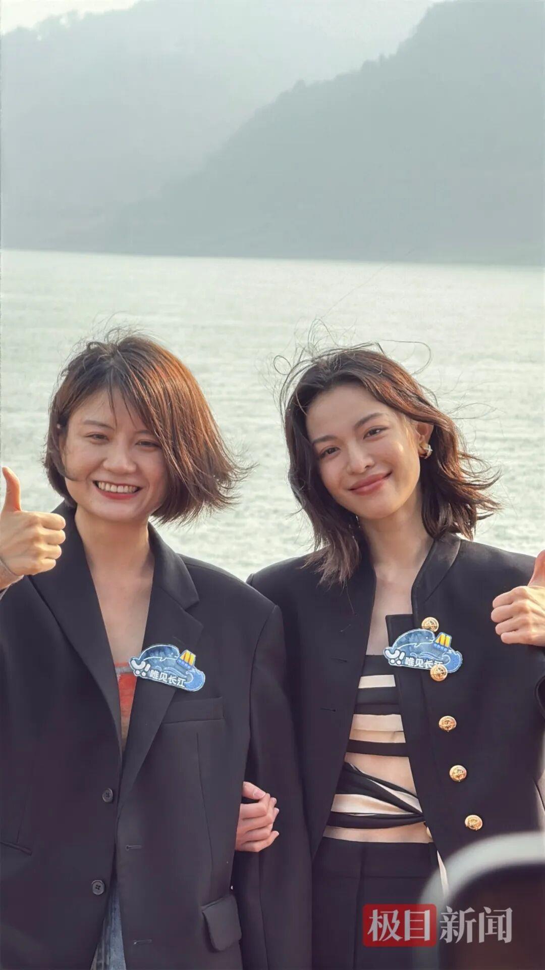 640-4.jpeg 刚刚,100多位知名演员现身湖北,最新红毯组图来了!