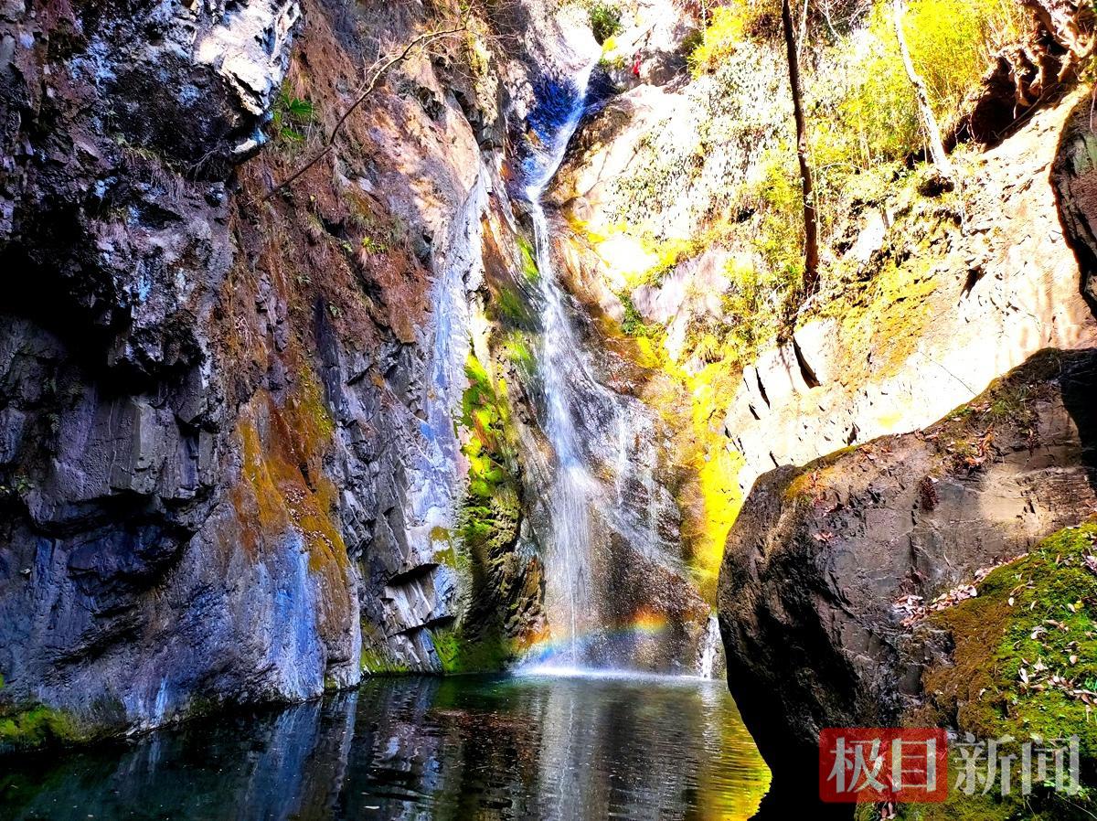 飞瀑2.png 飞瀑2.png