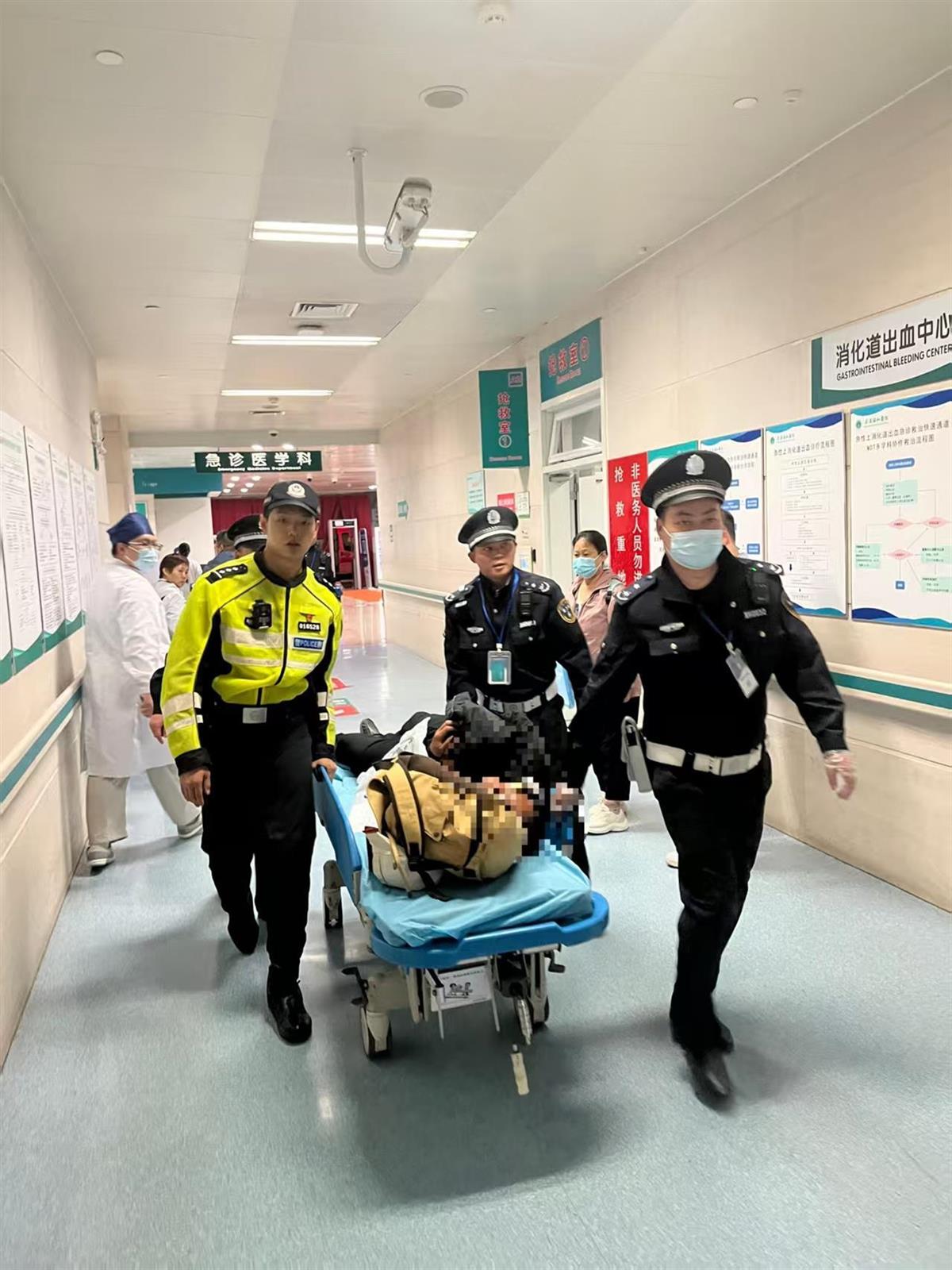 pub_cb202510181858311129747rhr.jpg pub_cb202510181858311129747rhr.jpg