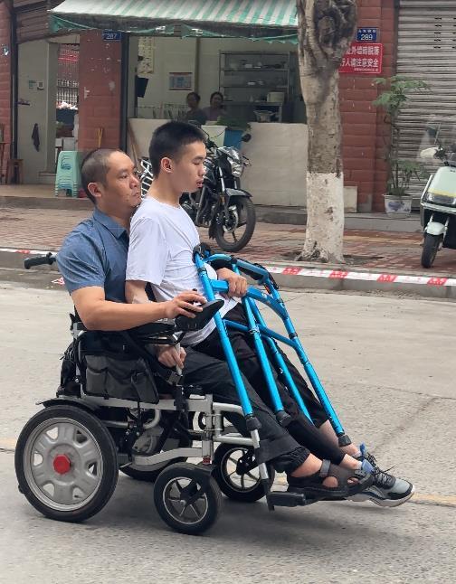 视频截图 来自邻水发布.png