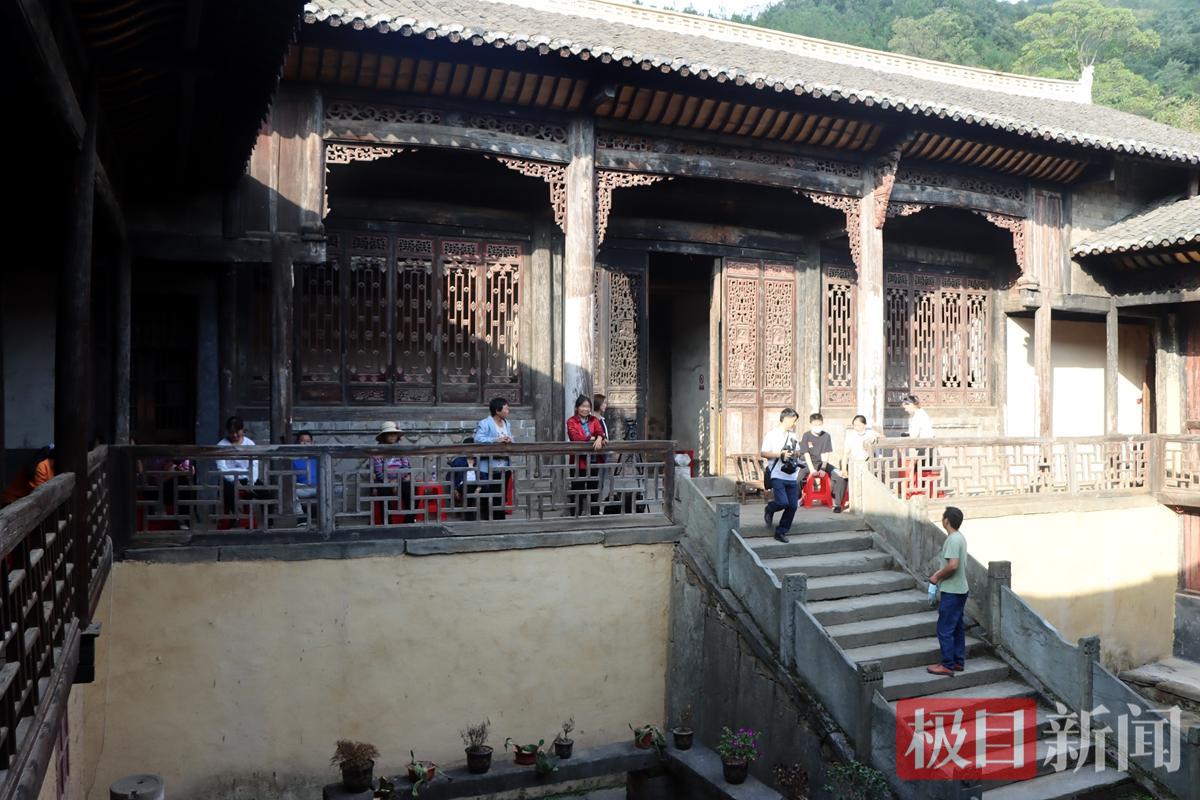 高家花屋内景。通讯员供图.png 高家花屋内景。通讯员供图.png