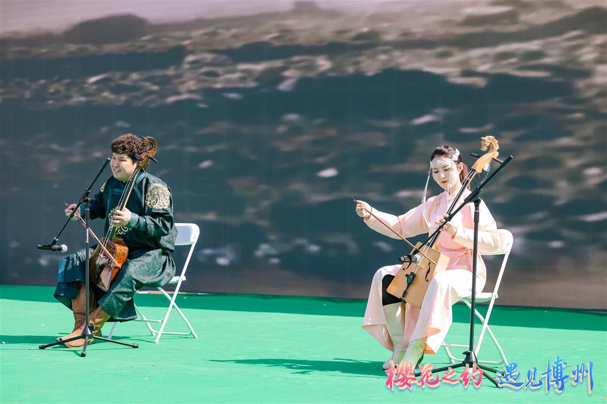 13747151.jpg 13747151.jpg