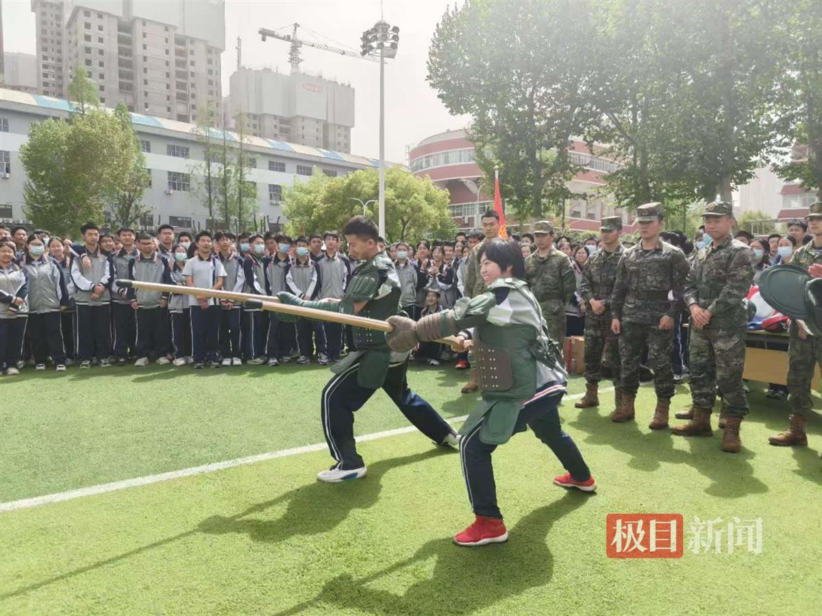 8326f4039a085f45a06aaa8b24305d6.jpg 8326f4039a085f45a06aaa8b24305d6.jpg