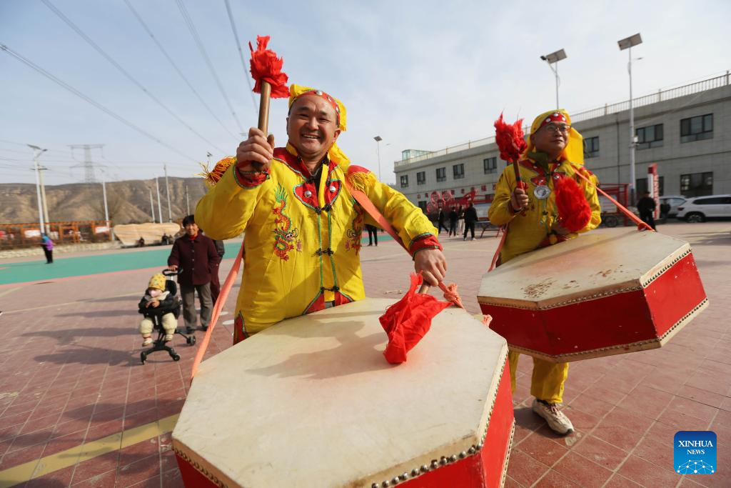 Festive events held across China to celebrate Chinese New Year | 极目新闻