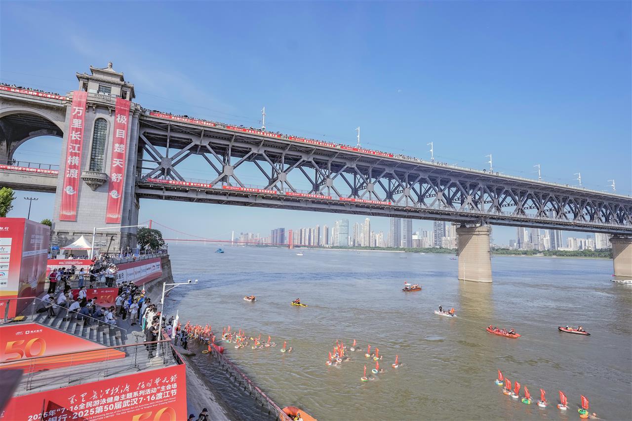 lh25071628.jpg lh25071628.jpg