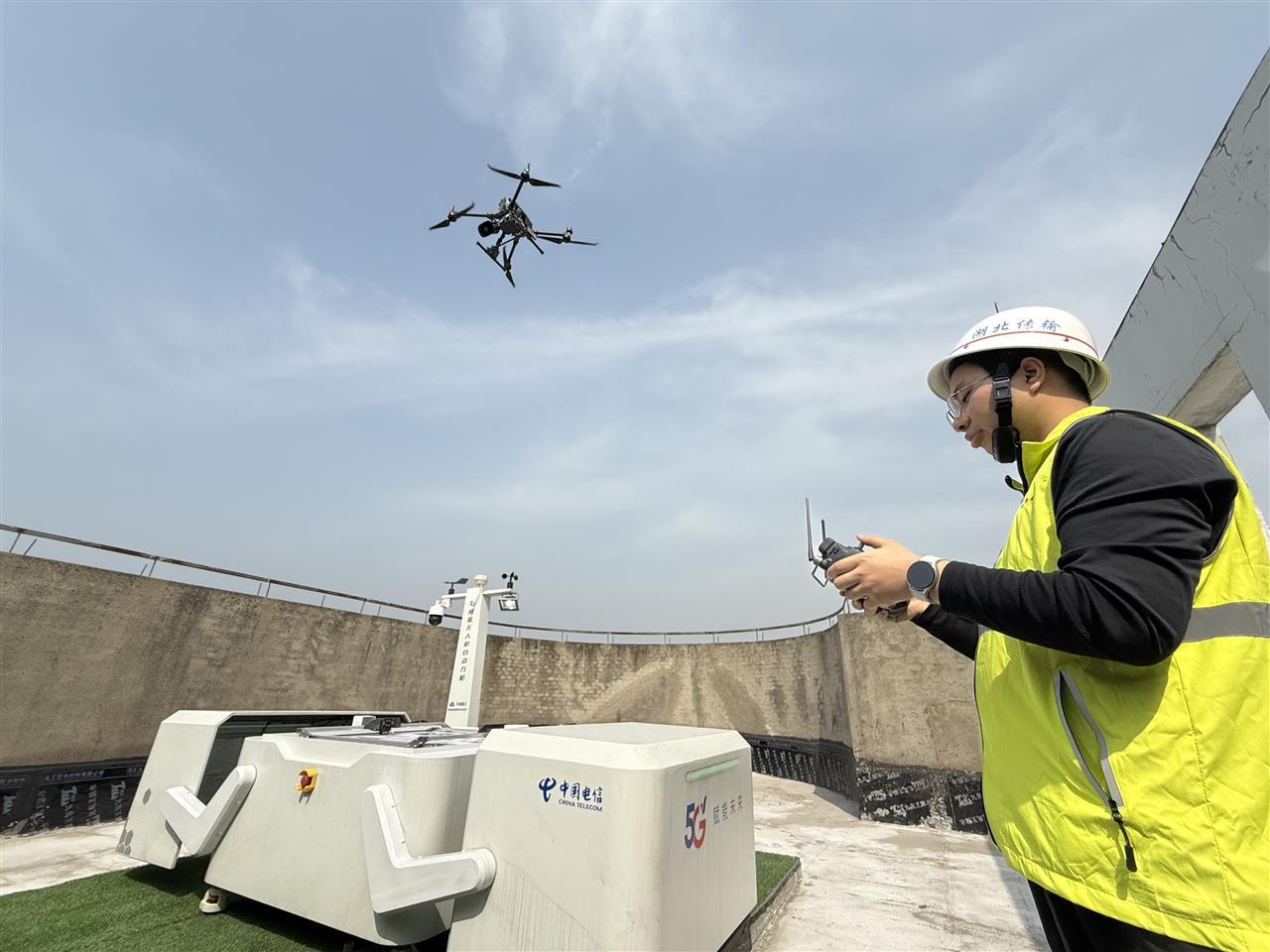 3电信科技推动低空经济发展.jpg