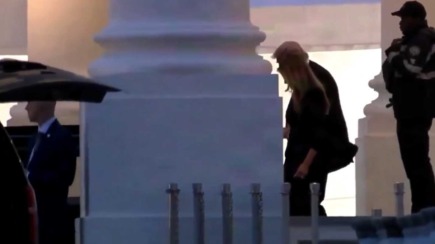 枪击案现场，为何美特勤局几秒内先救万斯，而后20秒才把特朗普救出来？特朗普回应