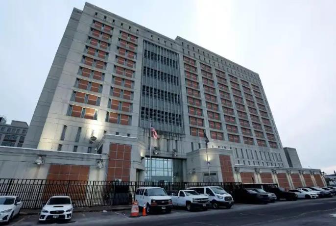 马杜罗拘押地，人间炼狱般的牢房，曾关押大毒枭古斯曼的囚所揭秘