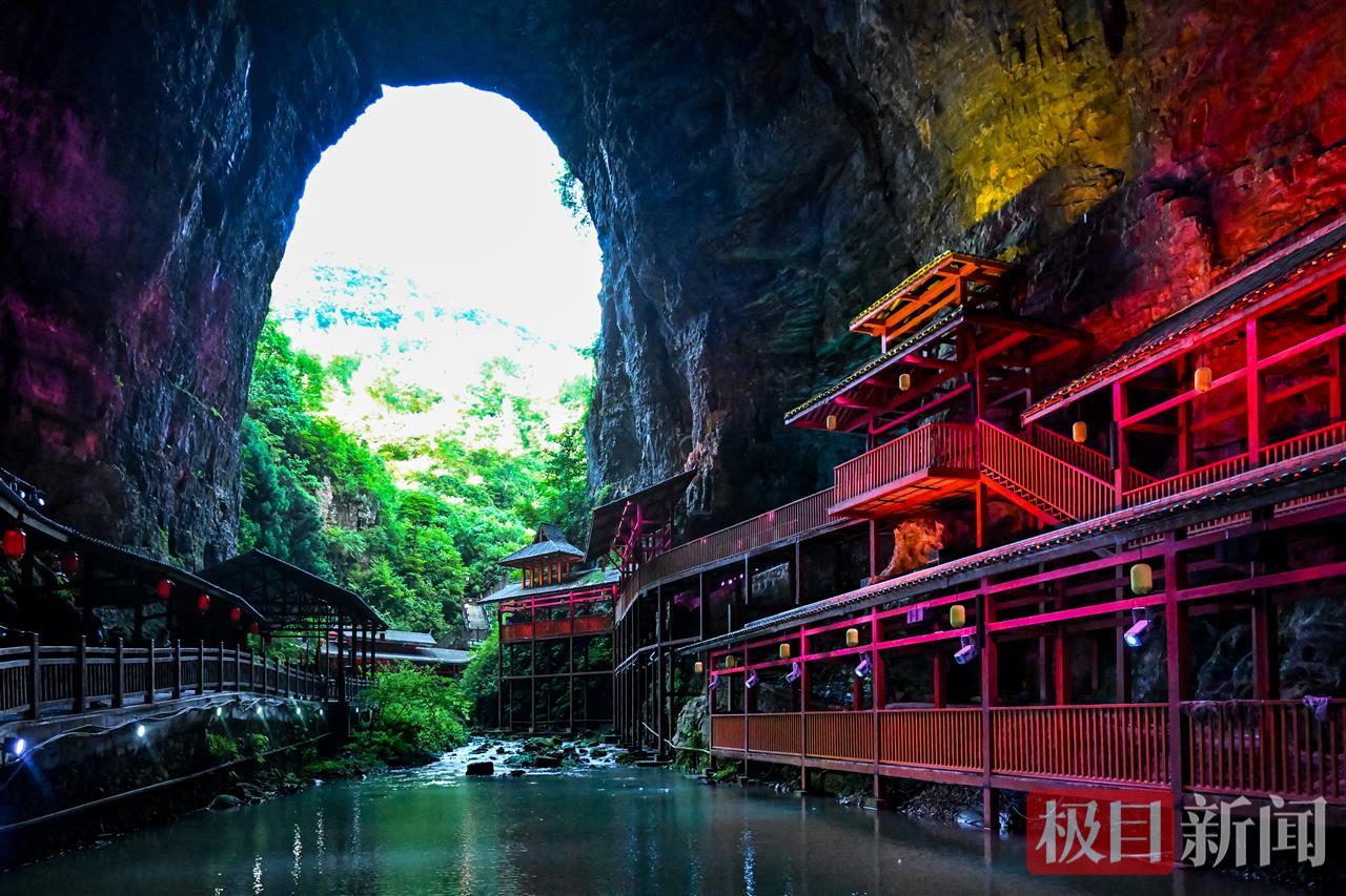 DSC_1605.JPG DSC_1605.JPG